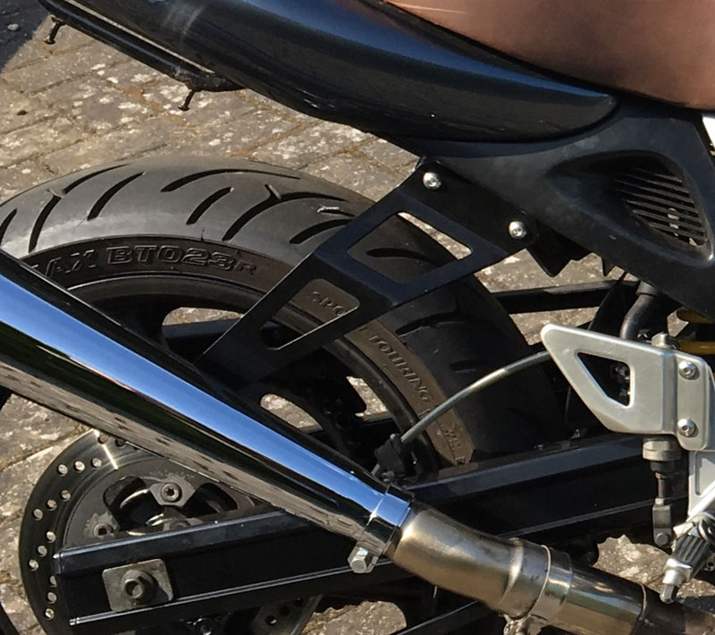 exhaust_mount.jpg